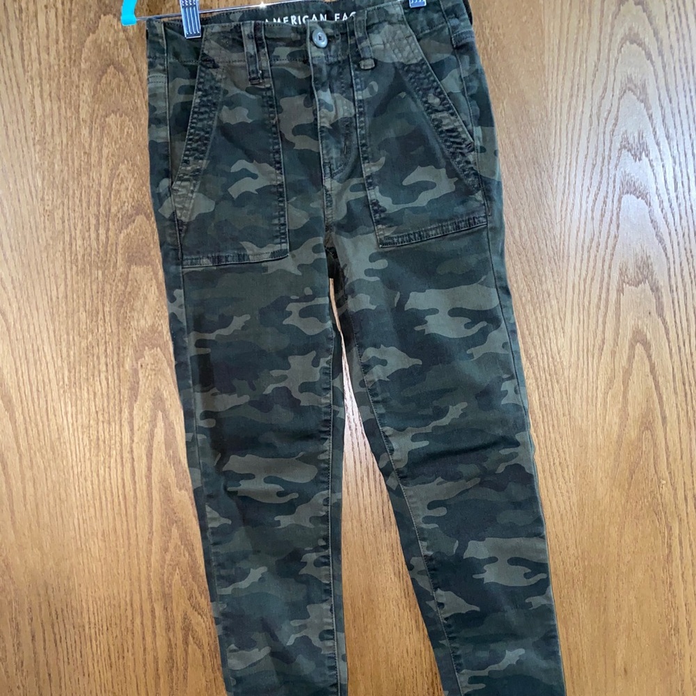 American Eagle Camo Jeans